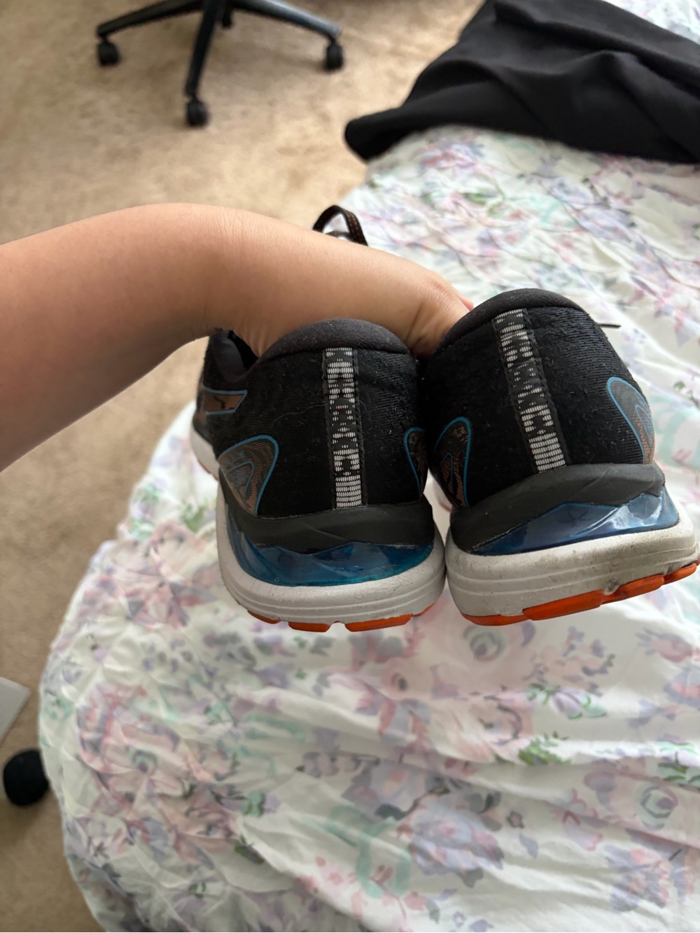 brooks gel cumulus 23 - Picture 5 of 8